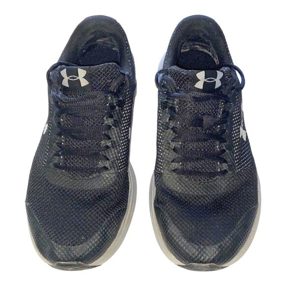 UNDER ARMOUR WOMEN’S SURGE RUNNING SHOE in Black and Gray Size 9 - Picture 6 of 7